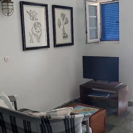 Apartment Sea View Batsi (Andros)